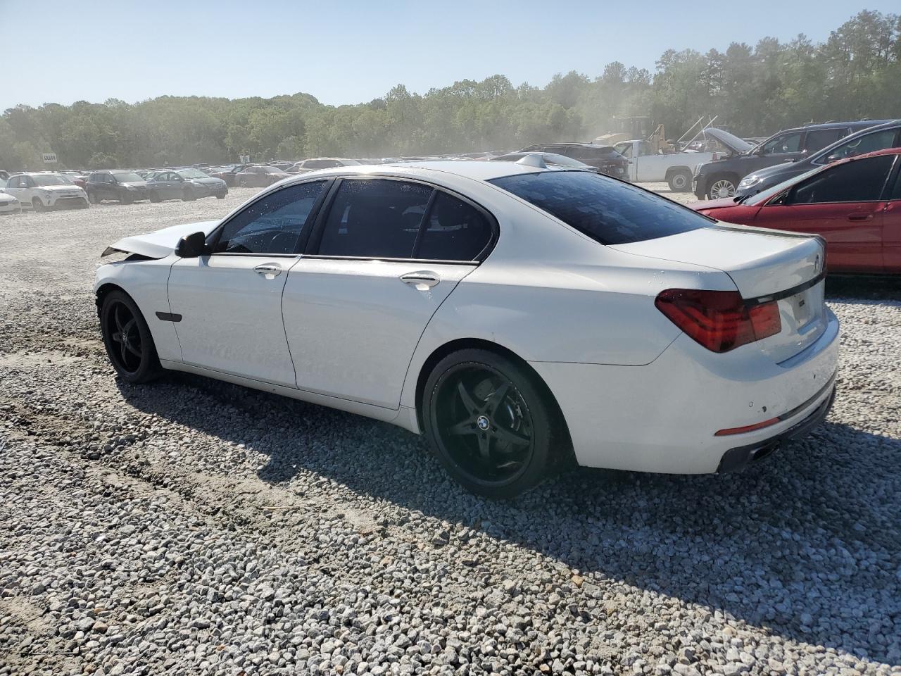 2014 BMW 740 I - Фото 2
