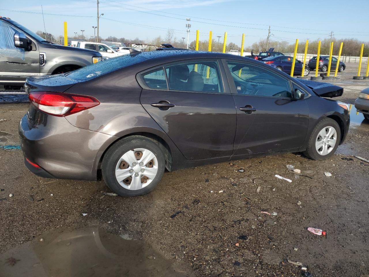 2017 Kia Forte Lx - Image 3