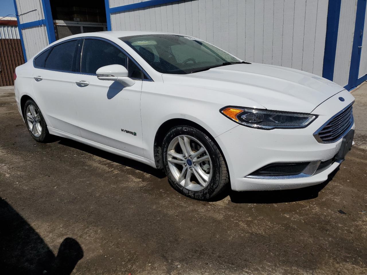 2018 Ford Fusion Se Hybrid - Image 4