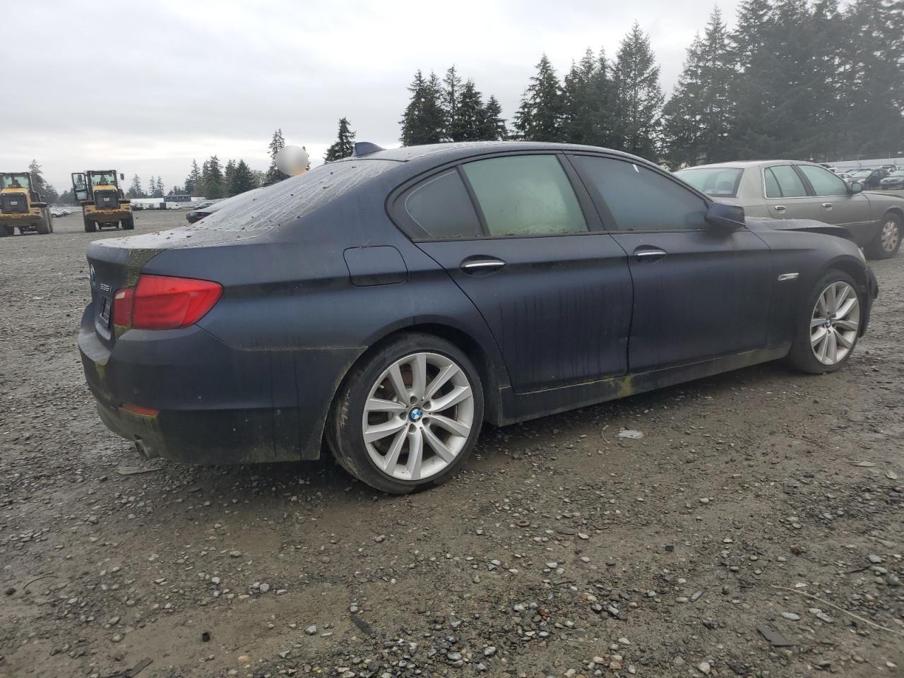2011 BMW 535 I - Фото 3