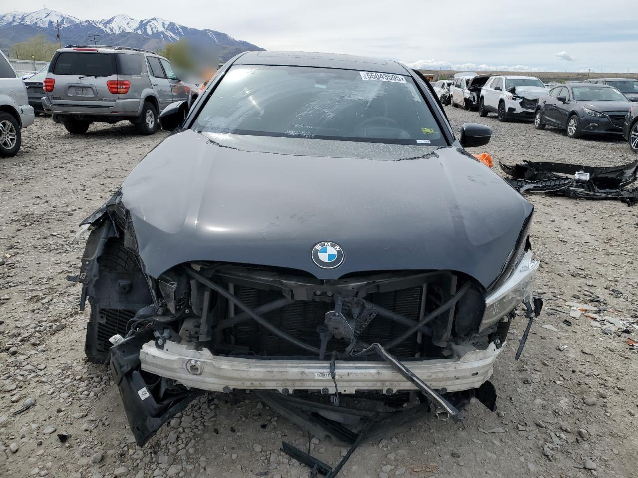 2021 BMW 750 Xi - Image 5