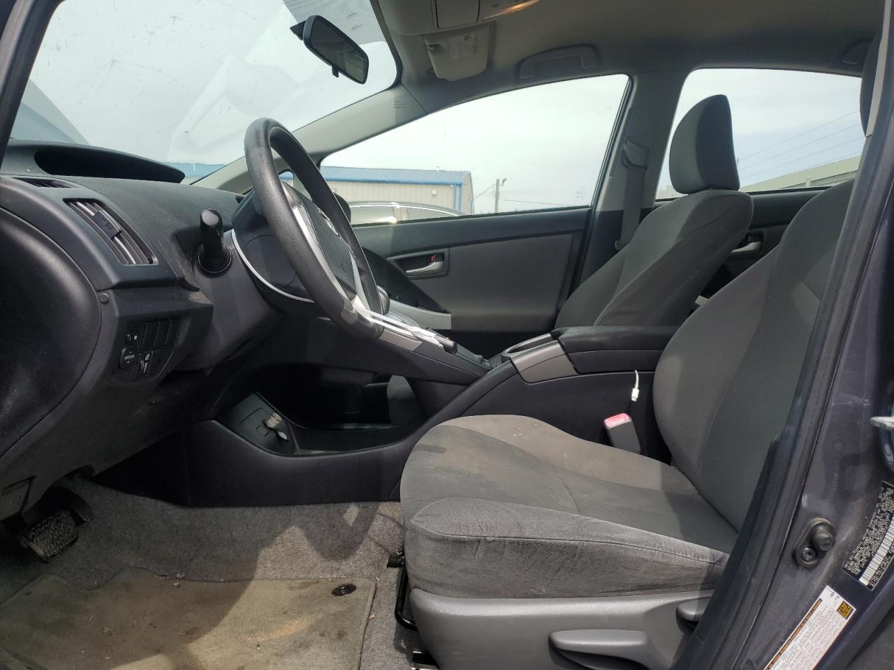 2012 Toyota Prius - Фото 7