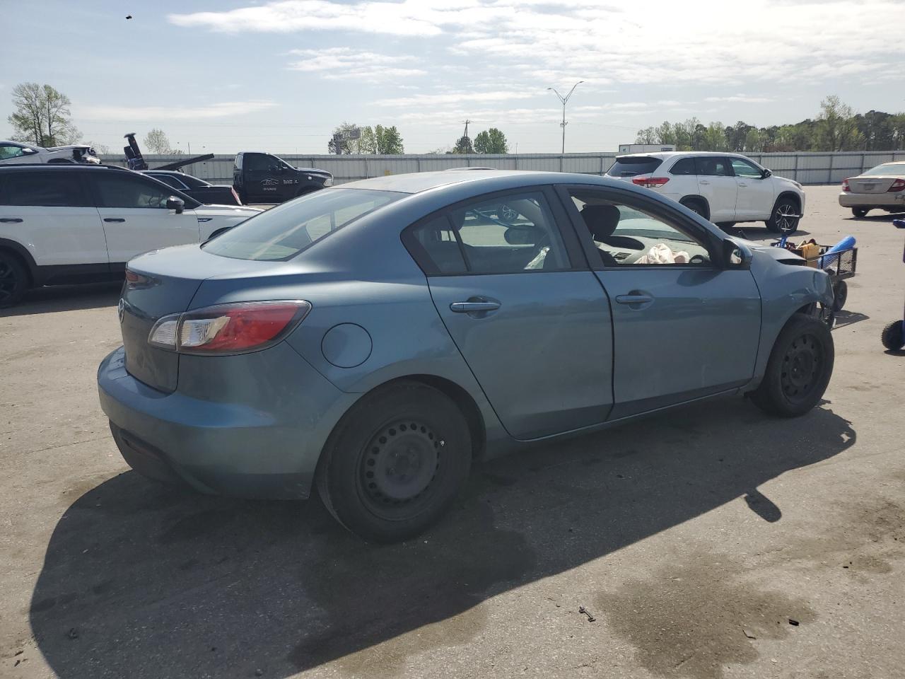 2010 Mazda 3 I - Фото 3