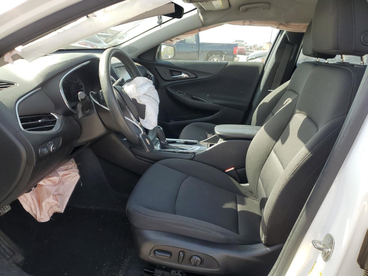 2018 Chevrolet Malibu Lt - Image 7