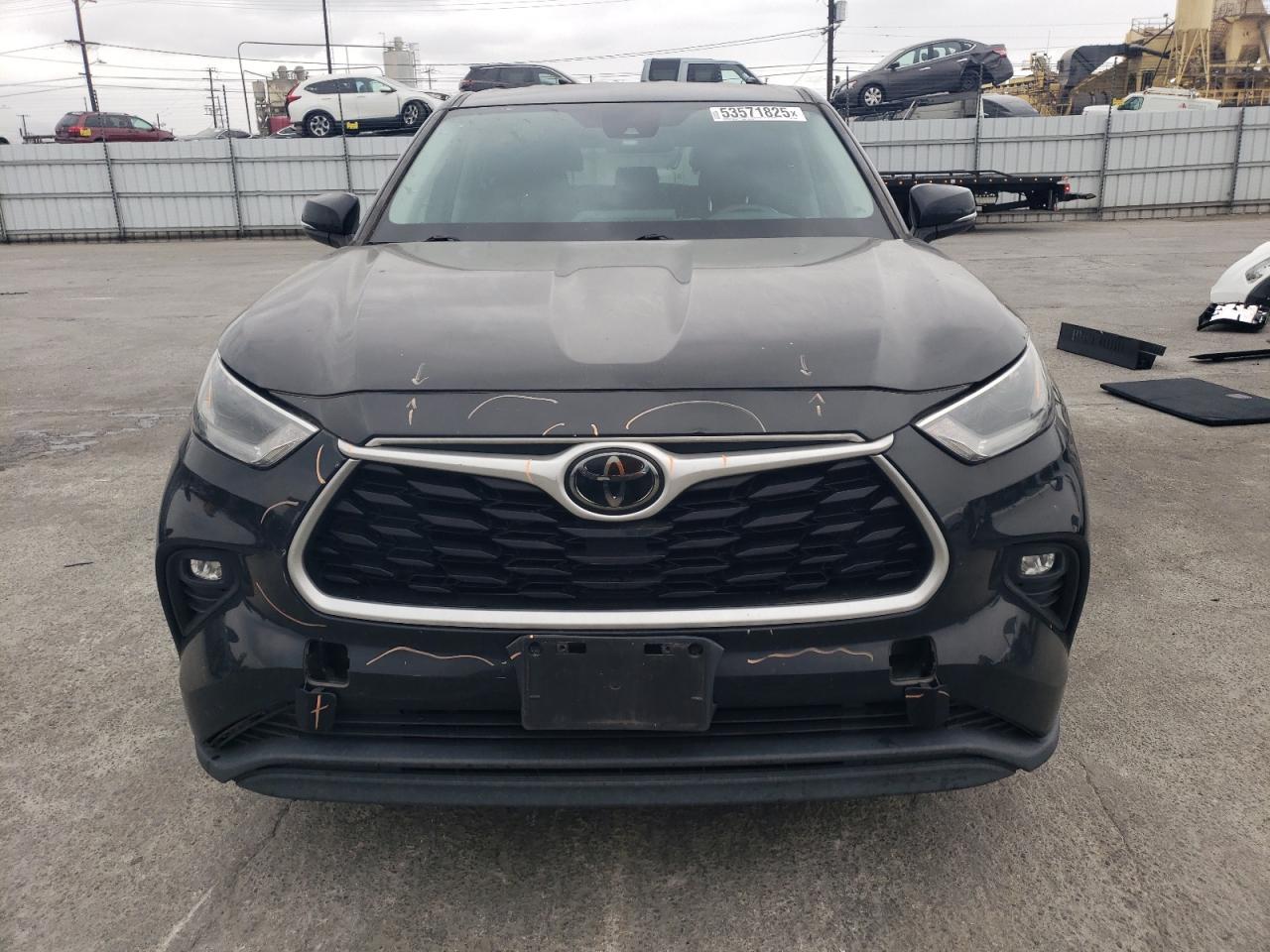 2021 Toyota Highlander L - Фото 5