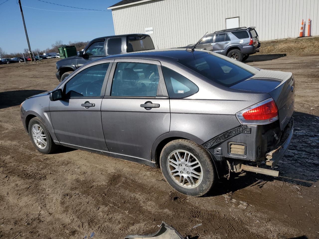 2011 Ford Focus Se - Фото 2