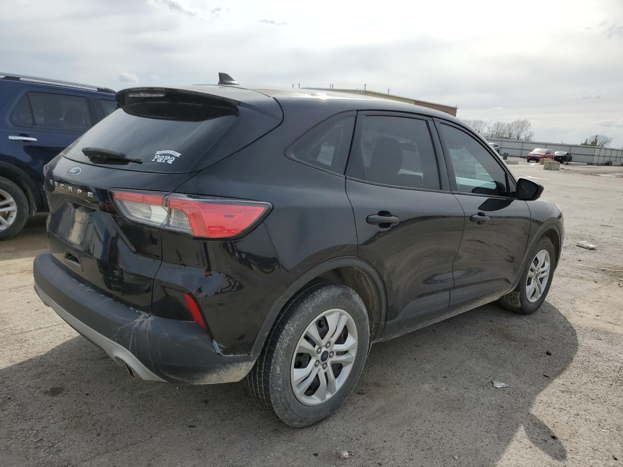 2020 Ford Escape S - Image 3