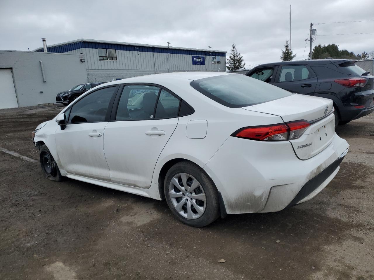 2022 Toyota Corolla Le - Image 2