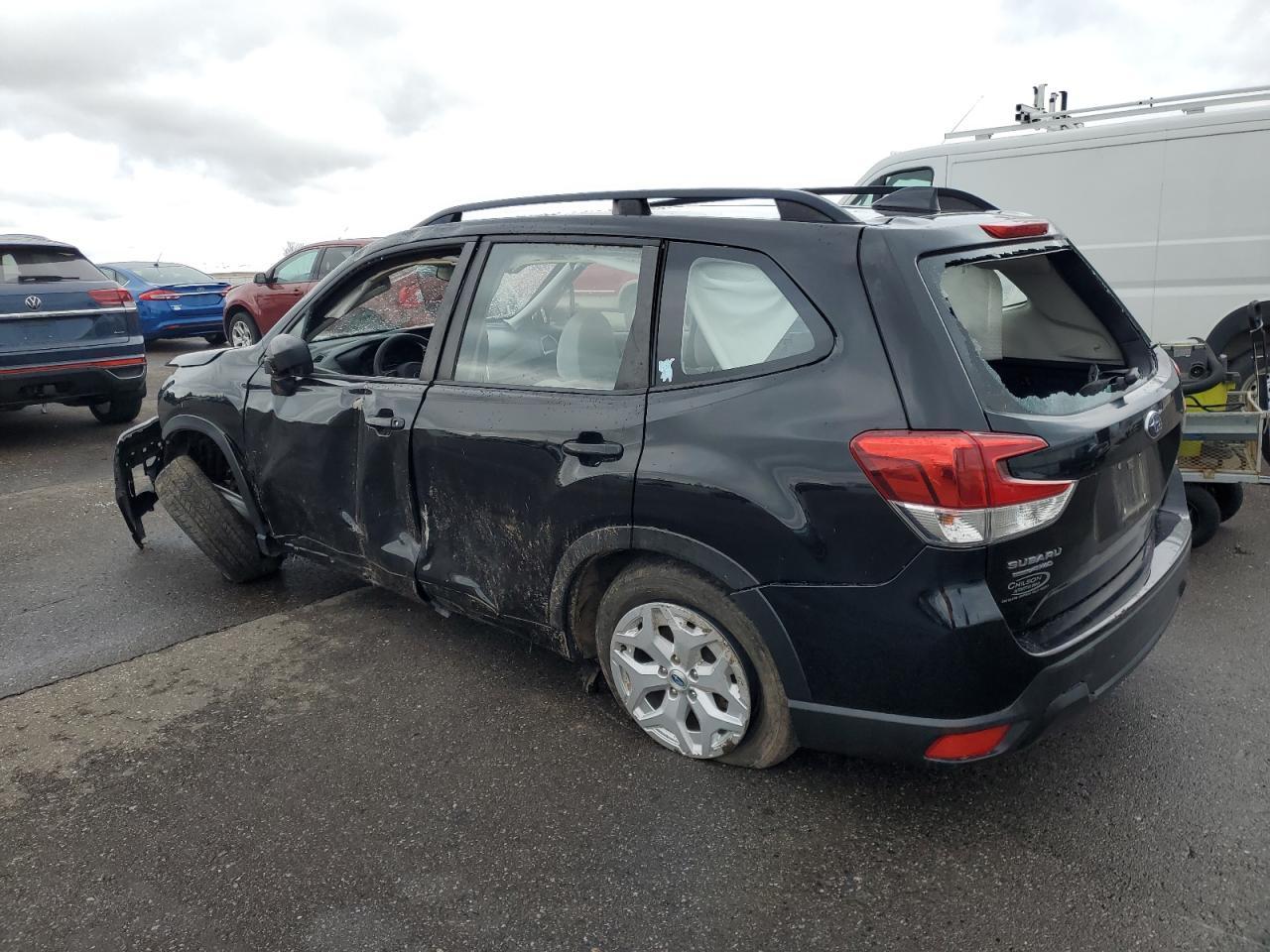 2020 Subaru Forester - Фото 2