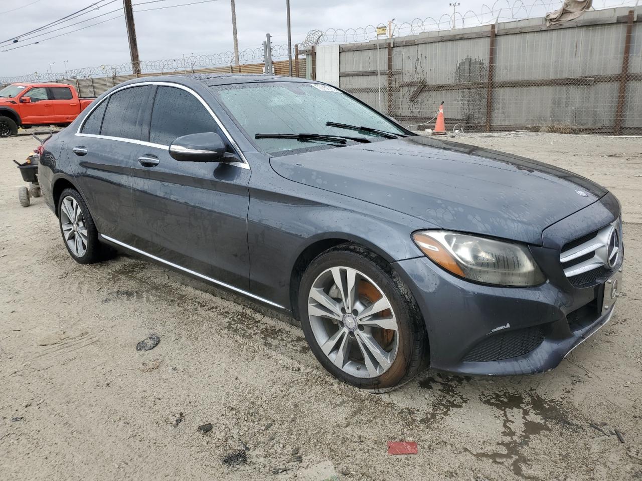 2015 Mercedes-Benz C 300 4Matic - Image 4