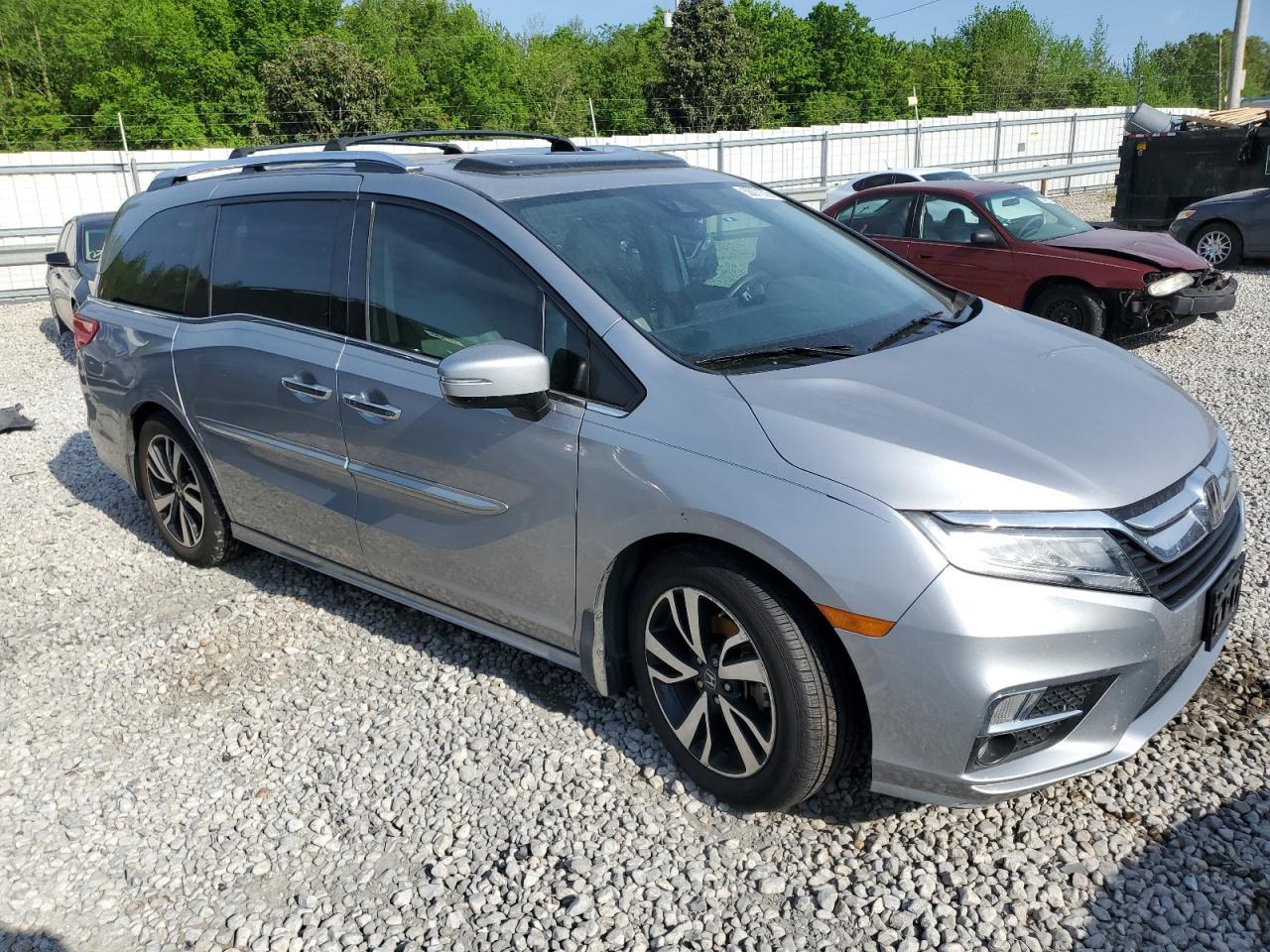 2018 Honda Odyssey Elite - Фото 4