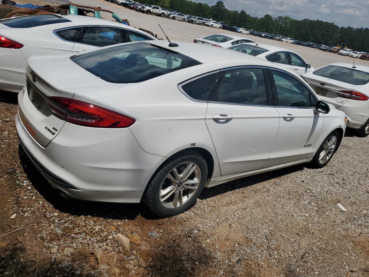2018 Ford Fusion Se Hybrid - Image 3
