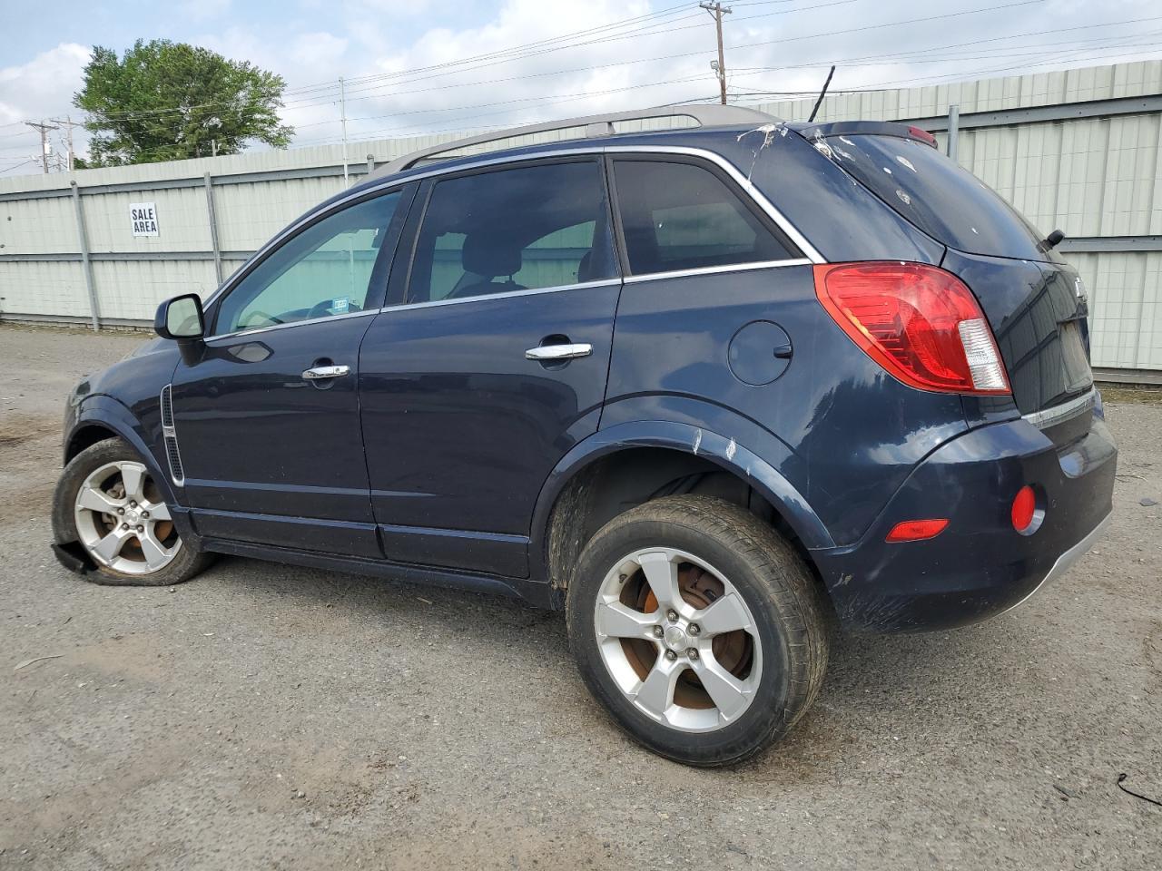 2014 Chevrolet Captiva Ltz - Image 2