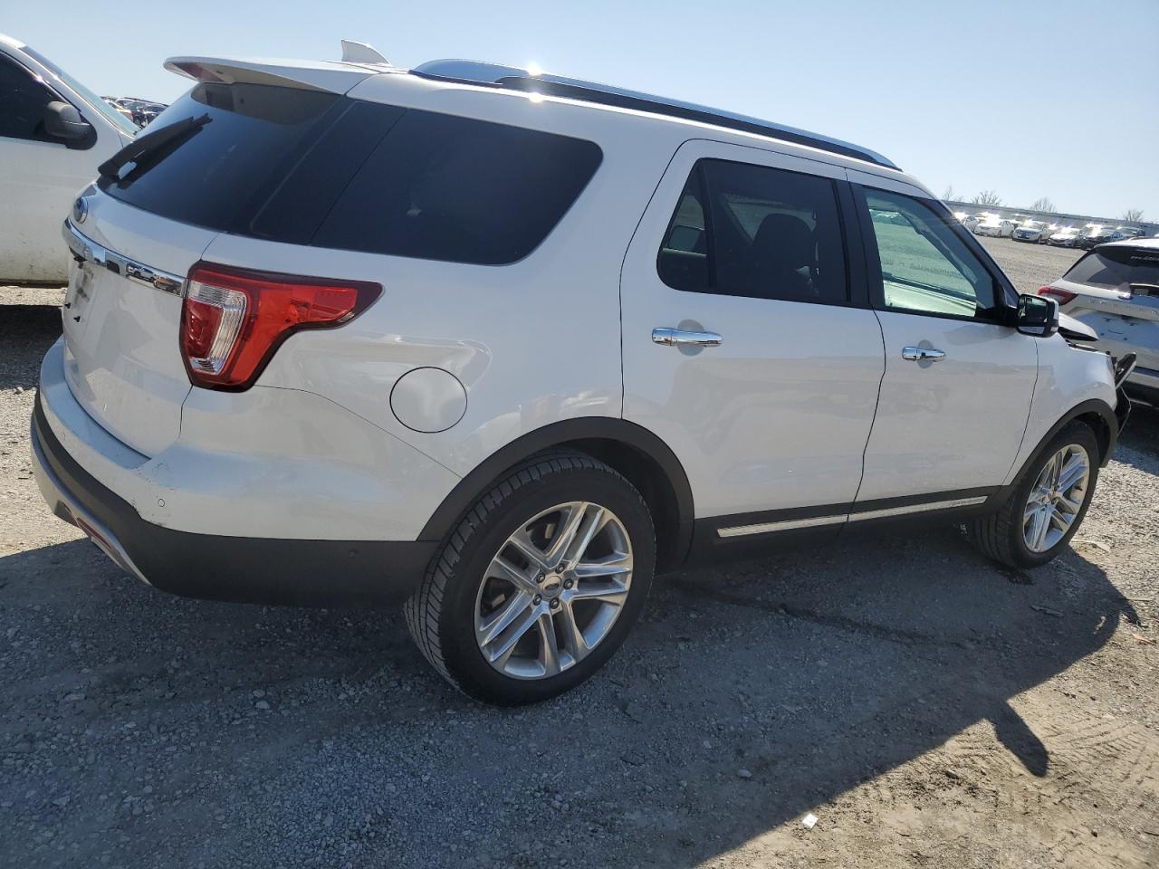 2017 Ford Explorer Limited - Фото 3