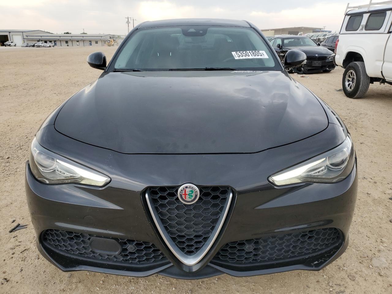 2018 Alfa Romeo Giulia Ti Q4 - Фото 5