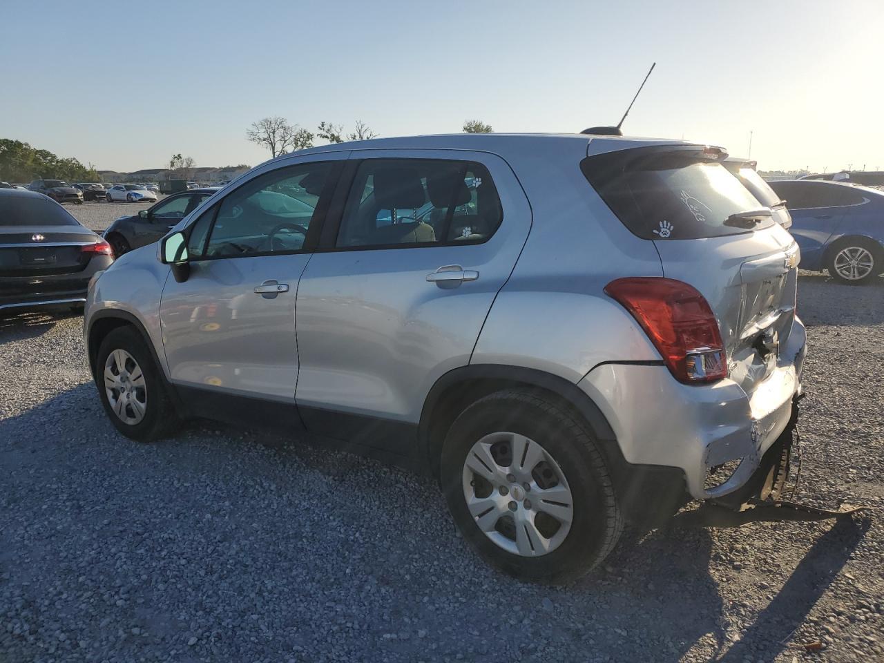 2017 Chevrolet Trax Ls - Image 2