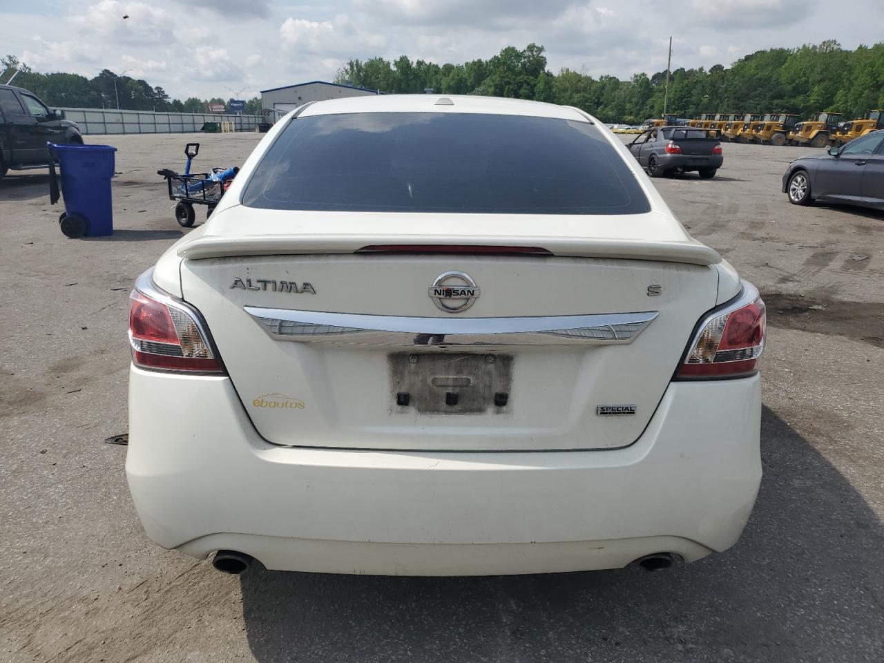 2015 Nissan Altima 2.5 - Image 6
