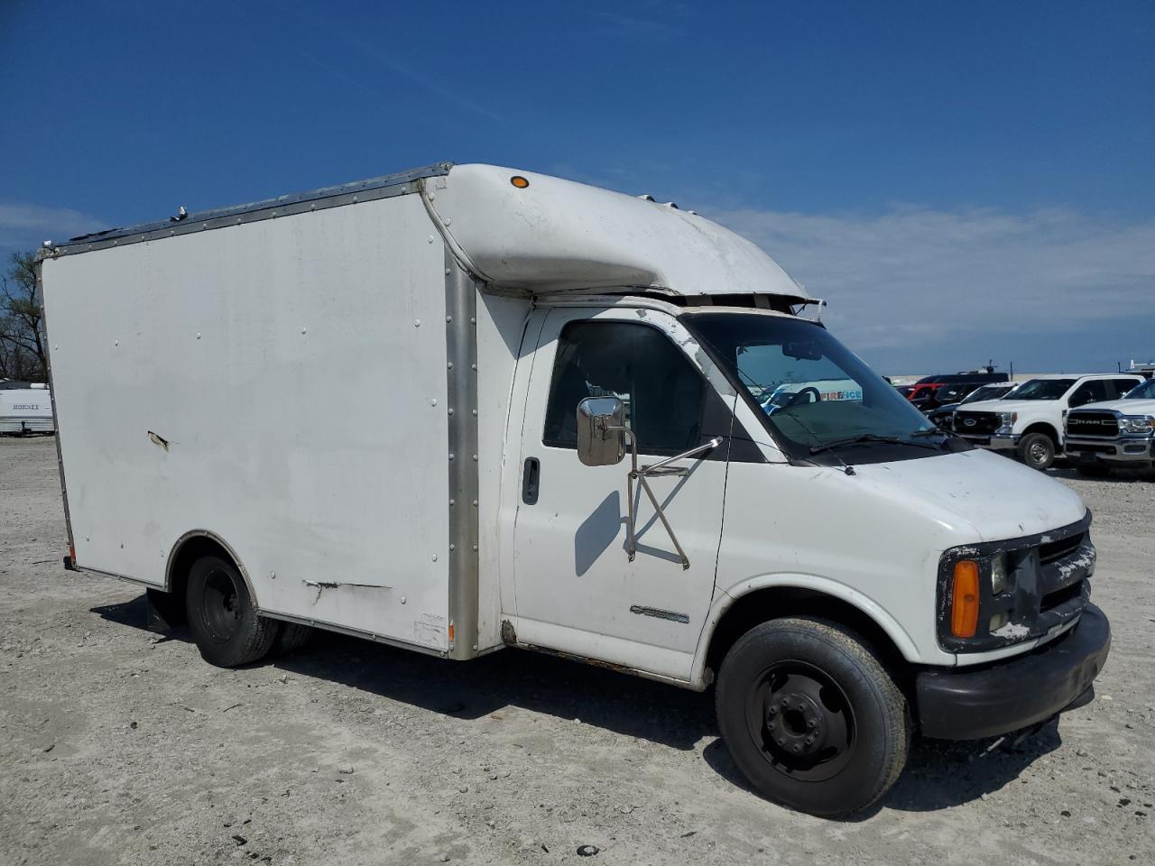 2002 Chevrolet Express G3500 - Фото 4