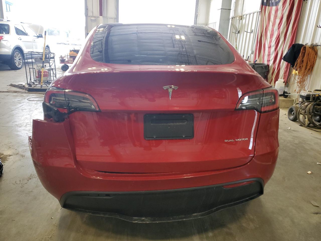 2021 Tesla Model Y - Фото 6