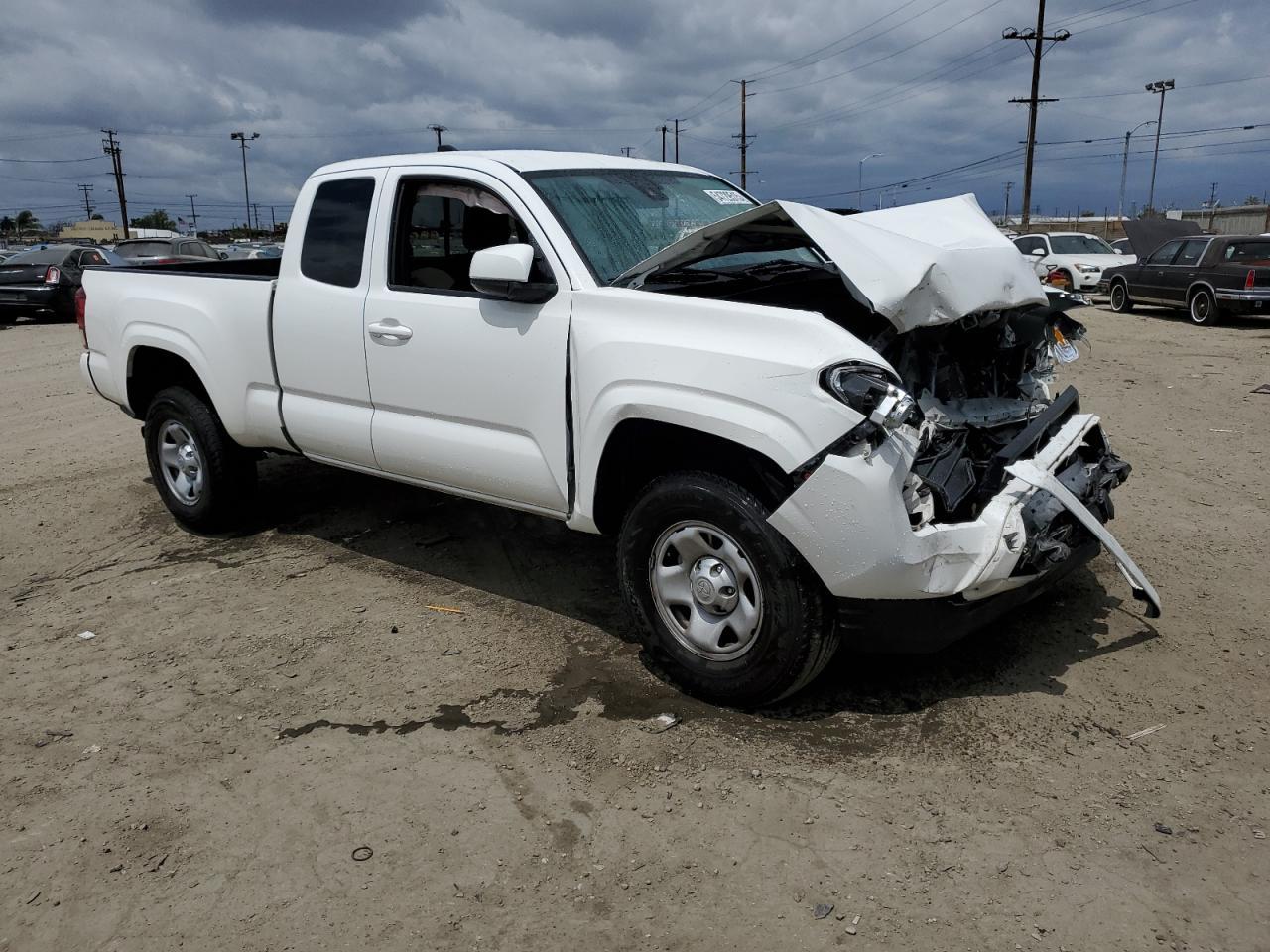 2022 Toyota Tacoma Access Cab - Image 4