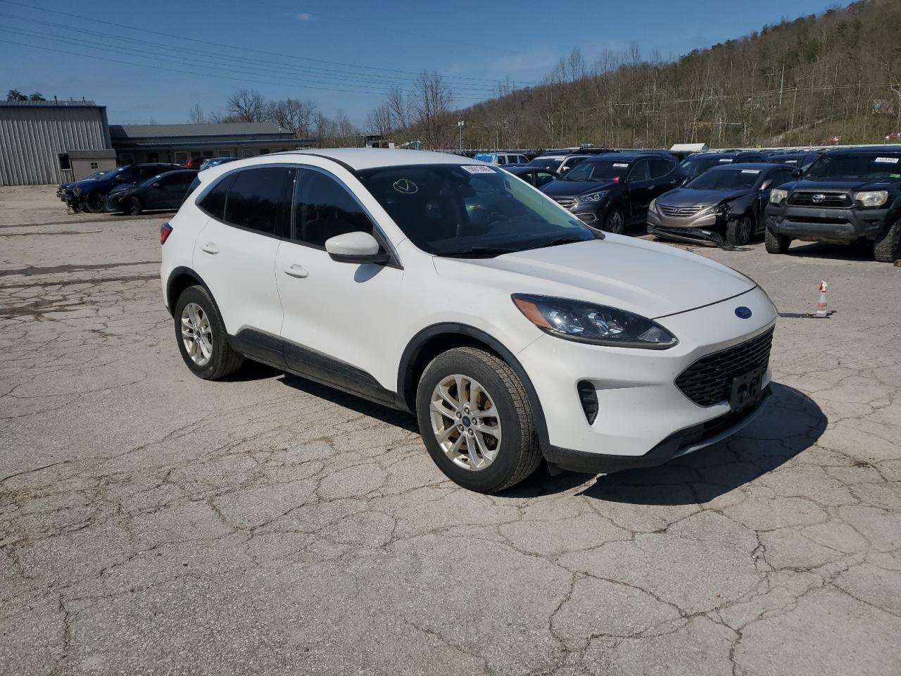 2020 Ford Escape Se - Image 4