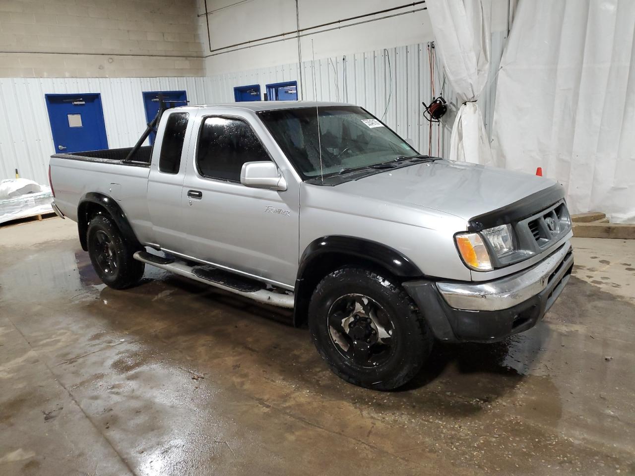 2000 Nissan Frontier King Cab Xe - Фото 4