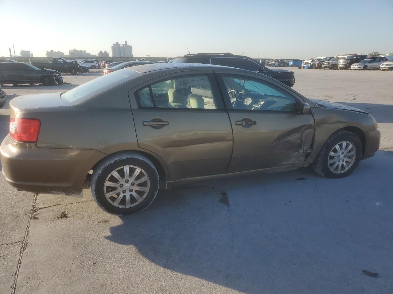 2009 Mitsubishi Galant Es - Фото 3