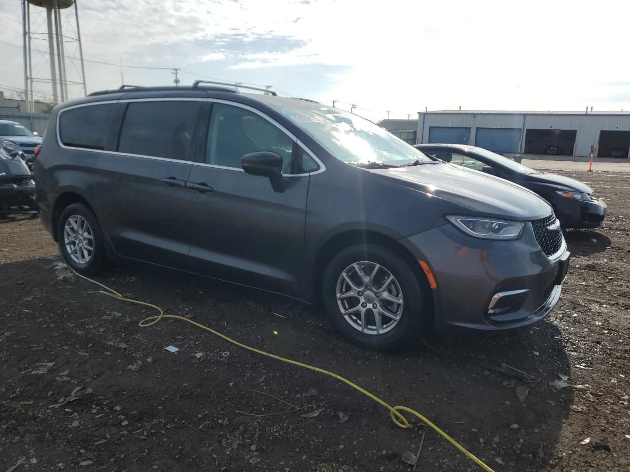 2022 Chrysler Pacifica Touring L - Фото 4