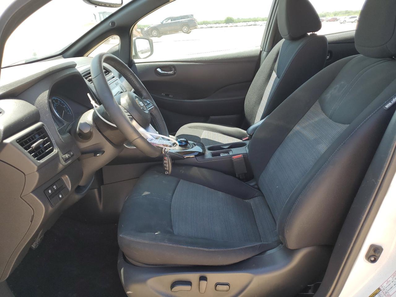 2018 Nissan Leaf S - Фото 7