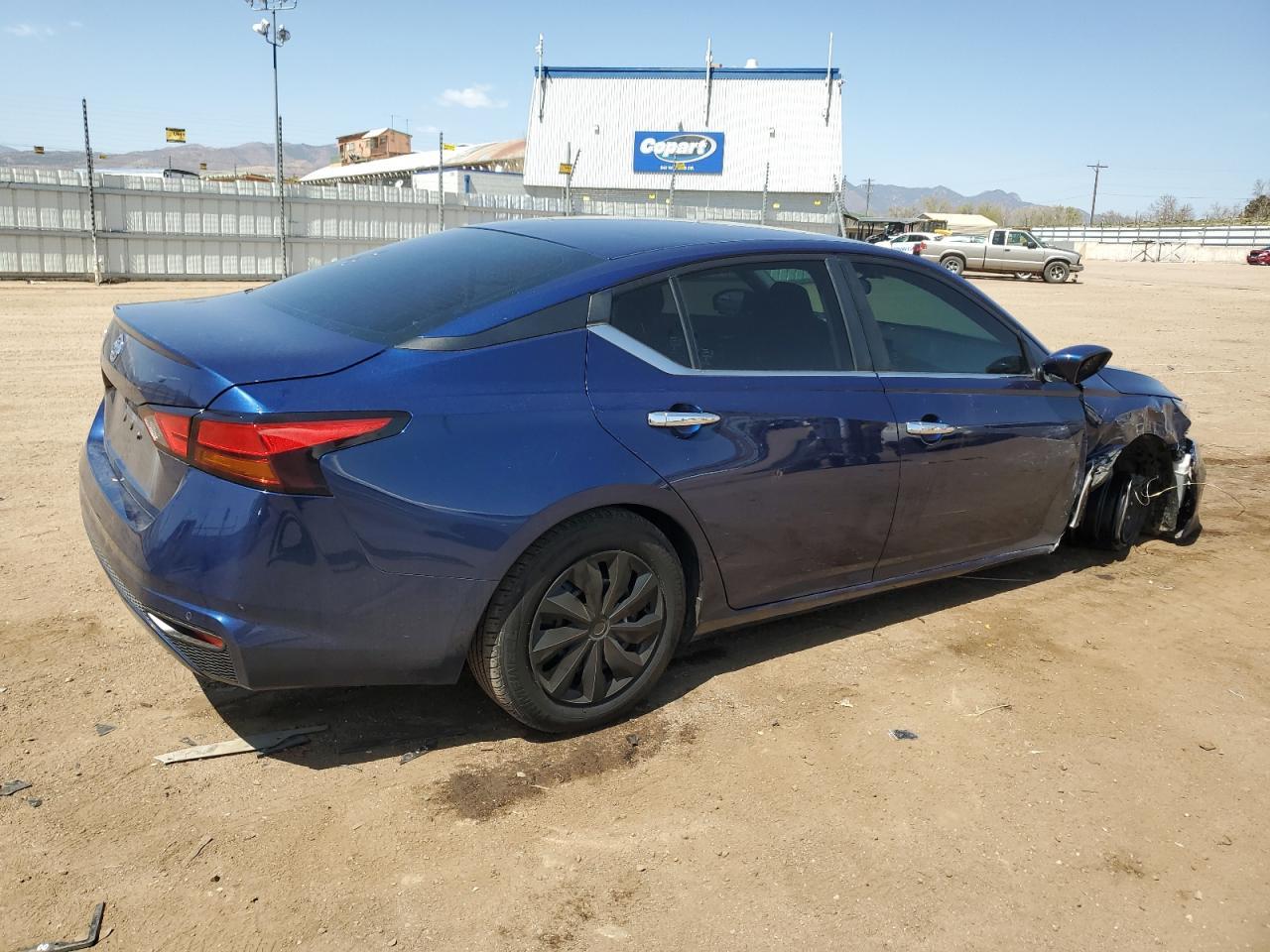 2021 Nissan Altima S - Image 3