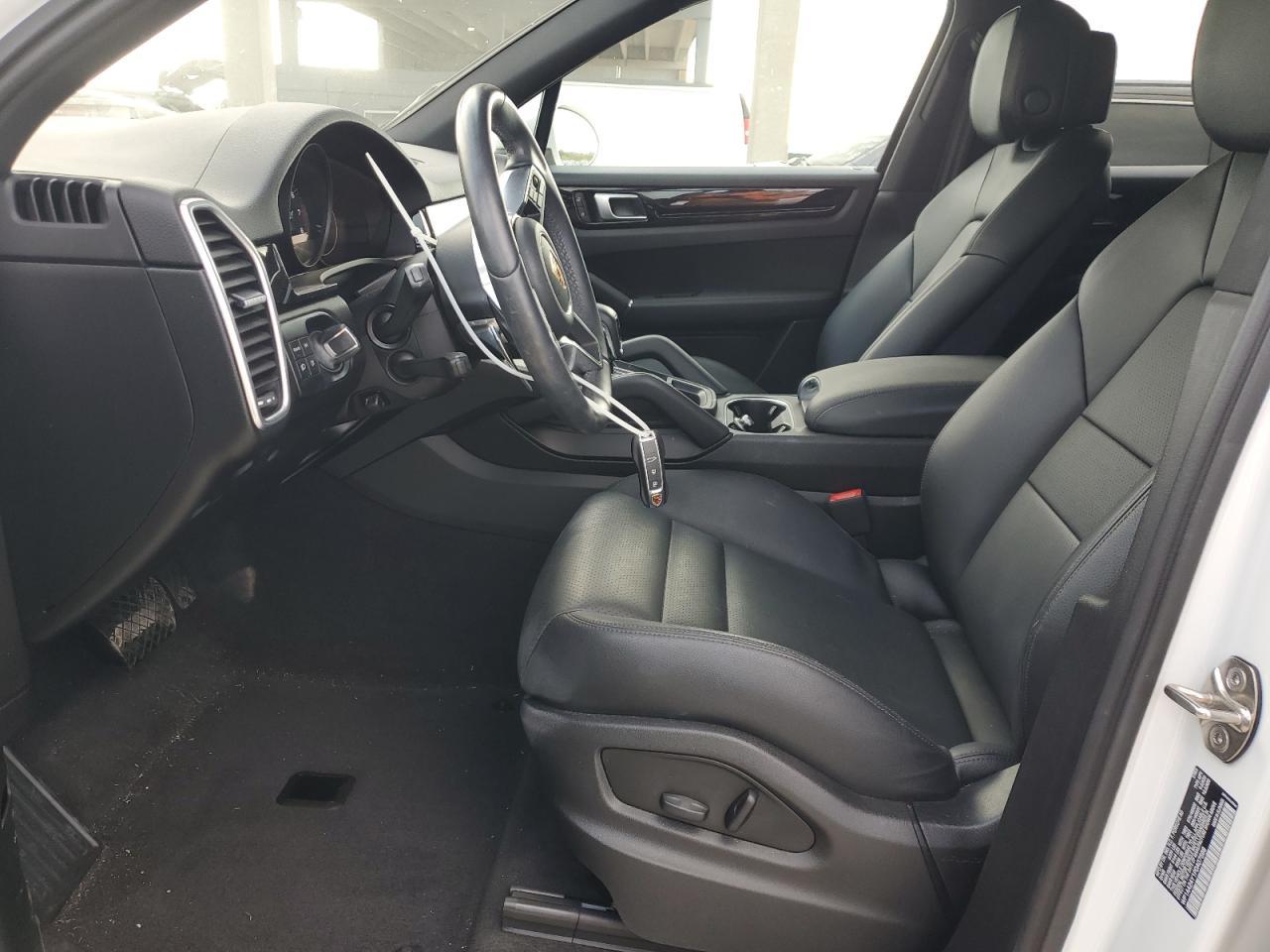 2023 Porsche Cayenne Base - Image 7