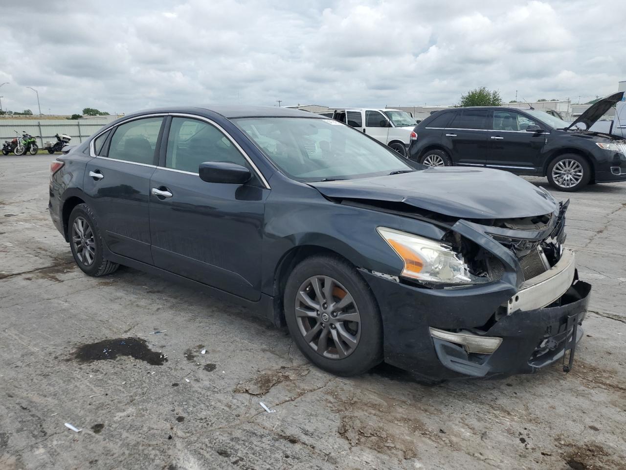 2015 Nissan Altima 2.5 - Фото 4