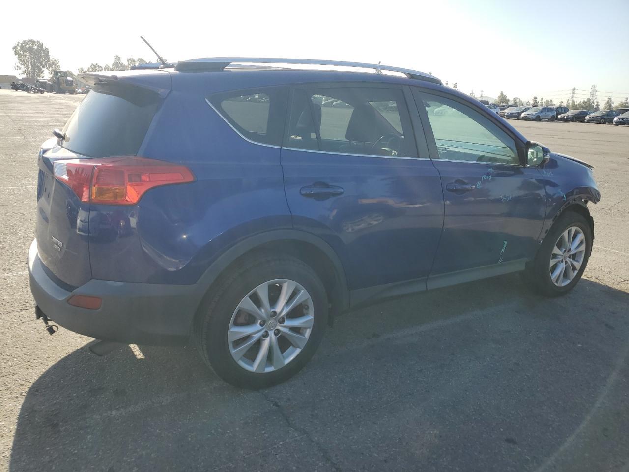 2015 Toyota Rav4 Limited - Фото 3