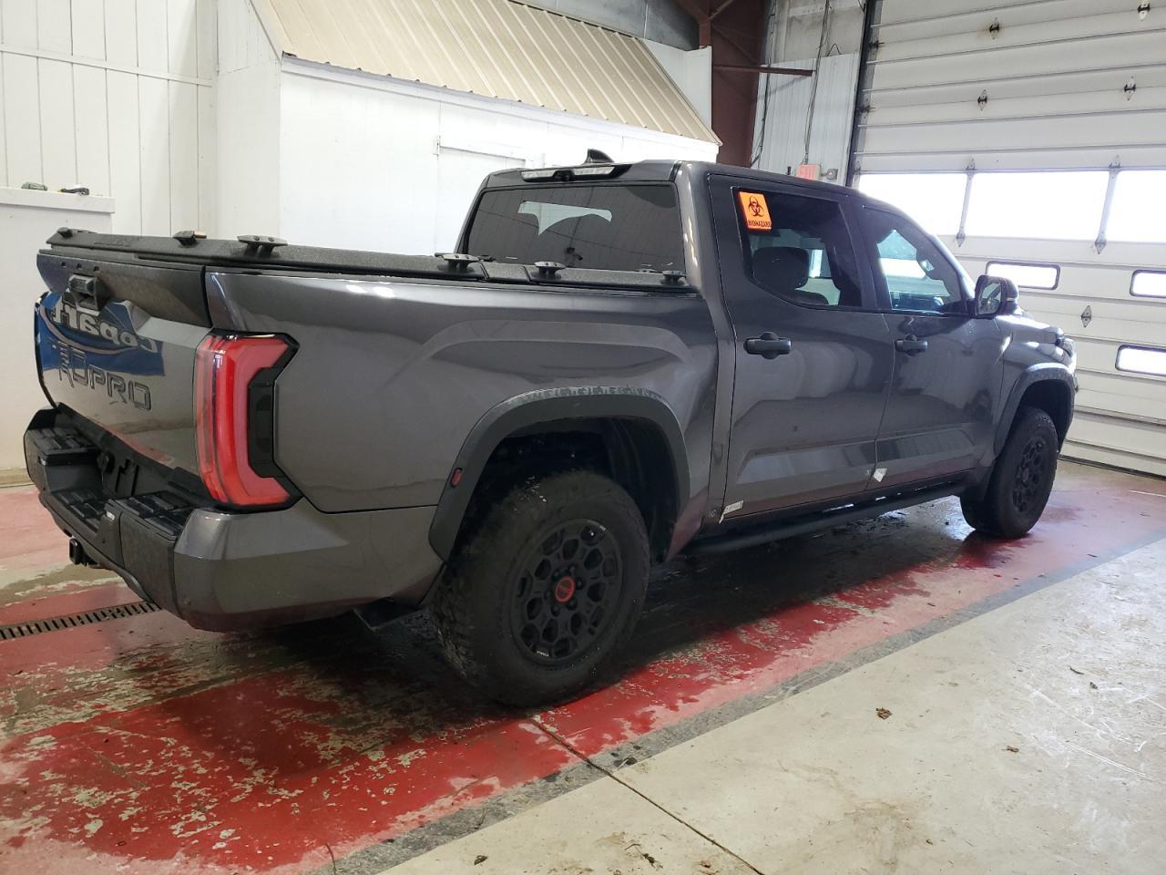 2024 Toyota Tundra Crewmax Limited - Фото 3