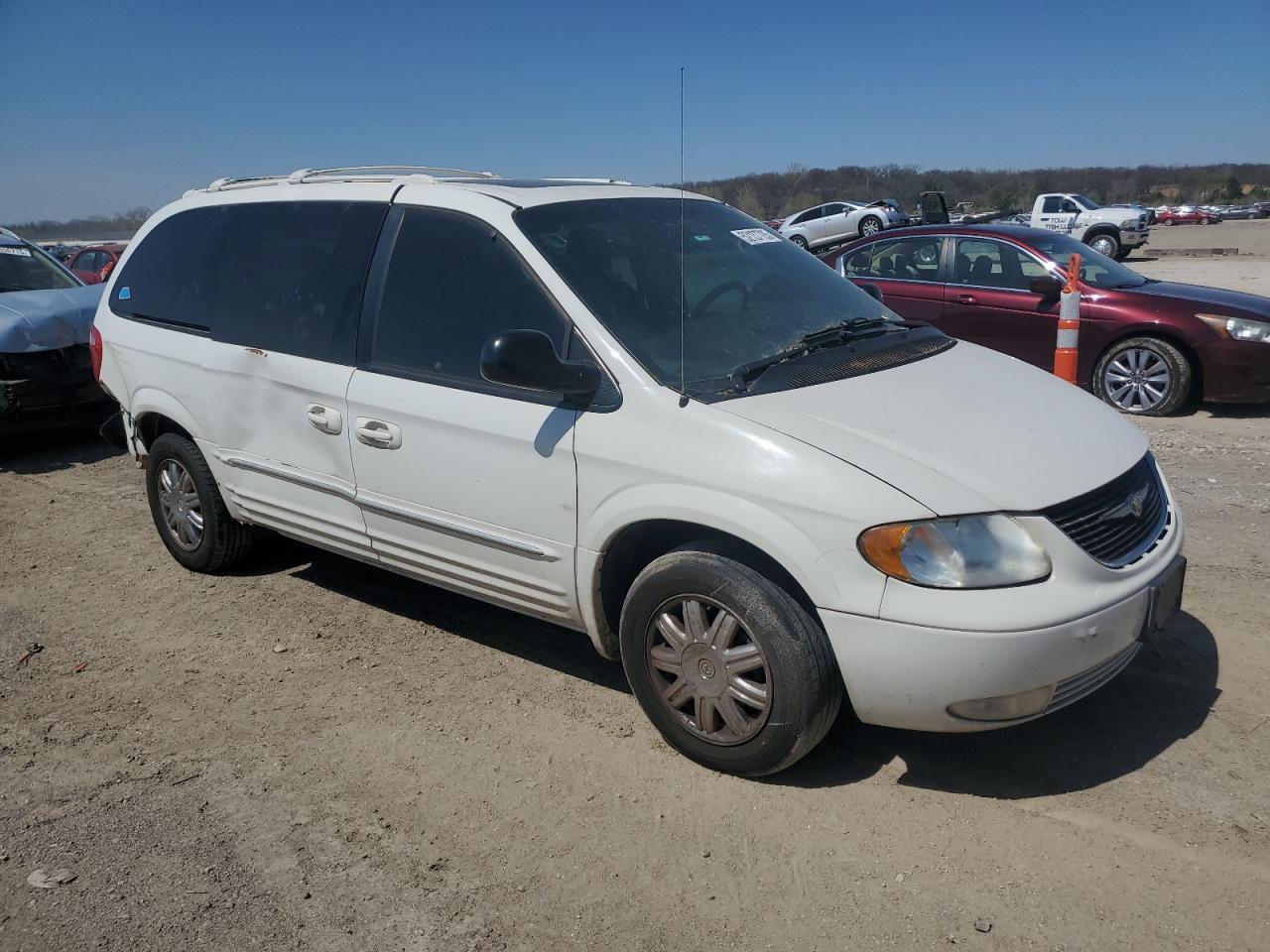 2004 Chrysler Town & Country Limited - Фото 4