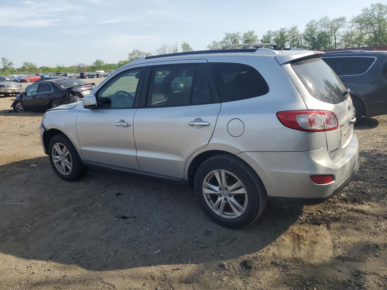 2011 Hyundai Santa Fe Limited - Image 2