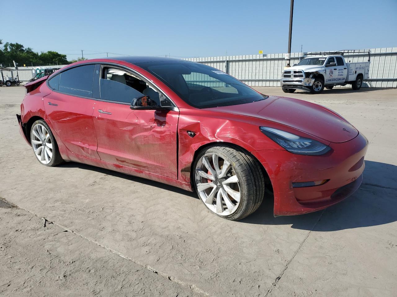 2018 Tesla Model 3 - Фото 4