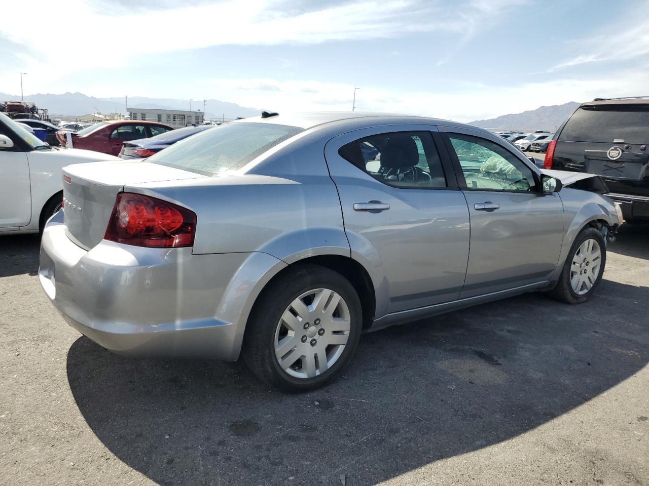 2014 Dodge Avenger Se - Фото 3
