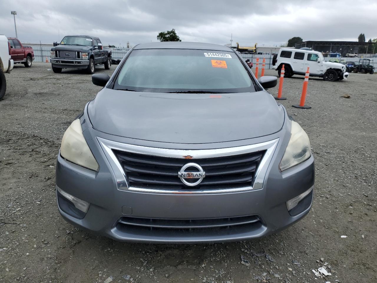2015 Nissan Altima 2.5 - Фото 5