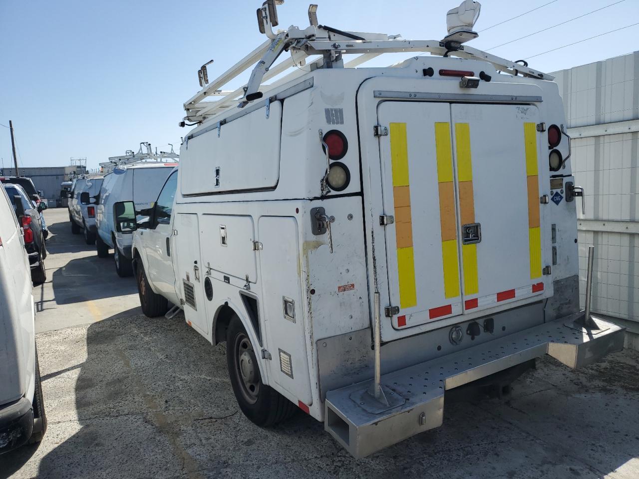 2013 Ford F350 Sd Utility Truck ** Prior Fleet ** - Image 2