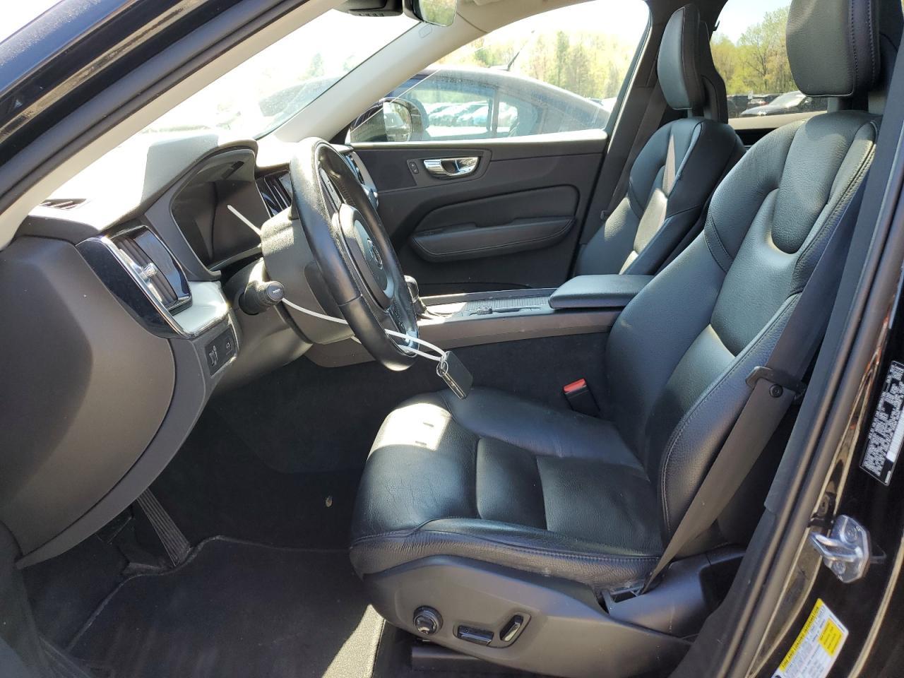 2018 Volvo Xc60 T6 Momentum - Фото 7