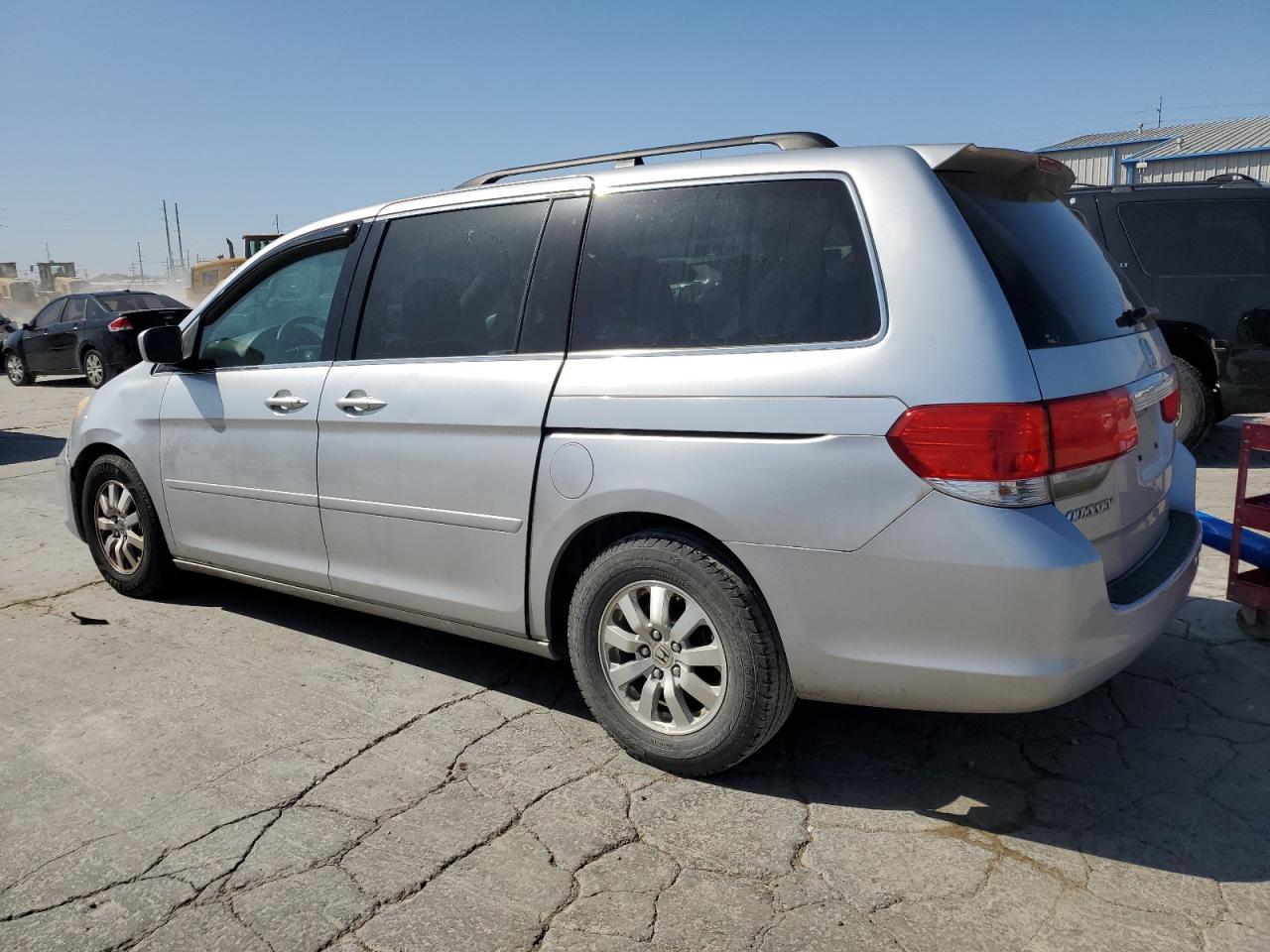 2010 Honda Odyssey Ex - Фото 2