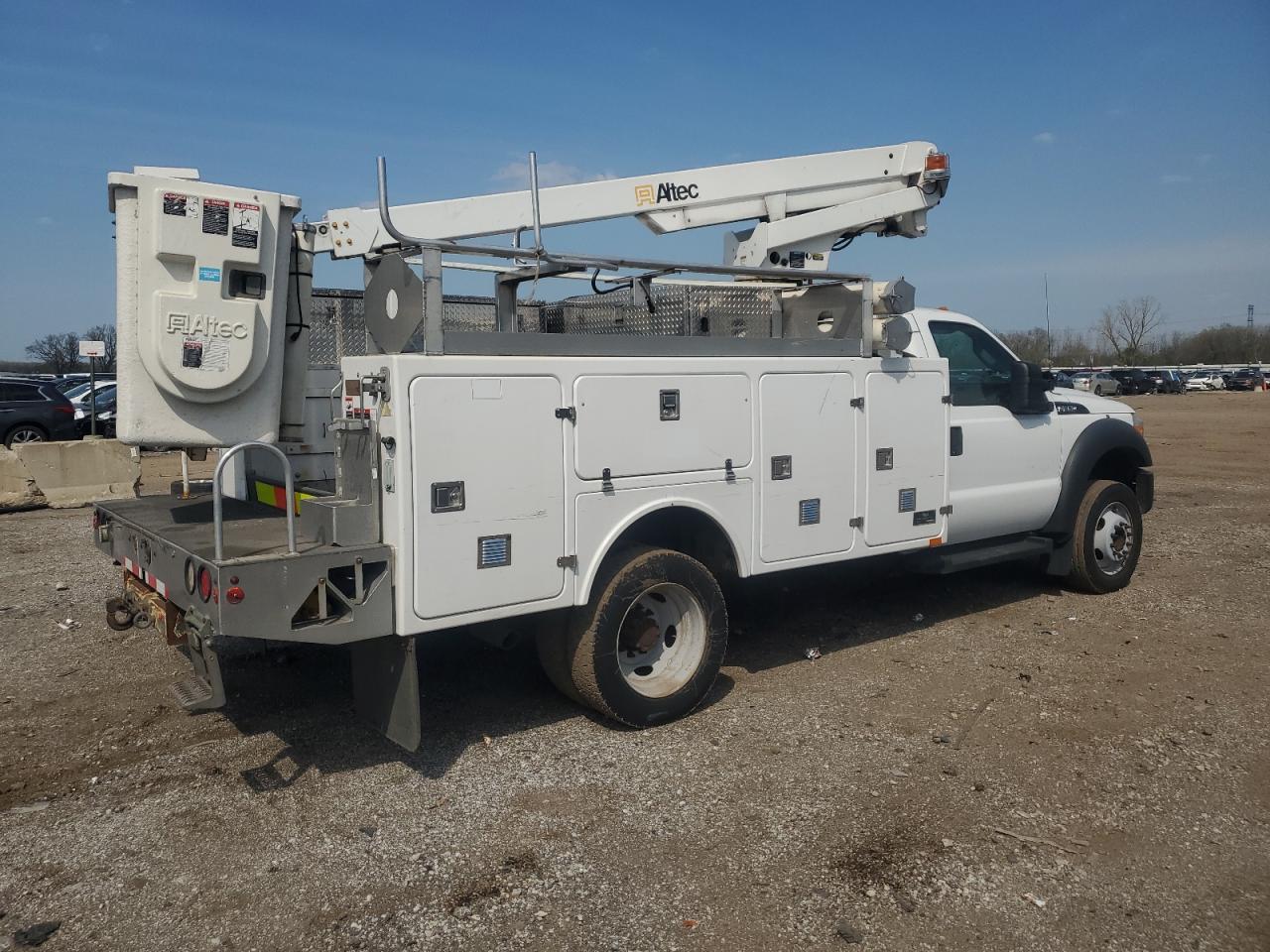 2015 Ford F450 Super Duty - Фото 3