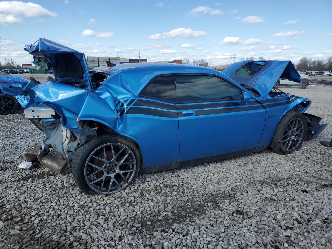 2016 Dodge Challenger R/T - Image 3