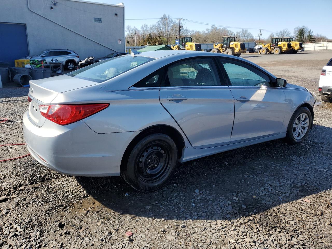 2011 Hyundai Sonata Gls - Фото 3