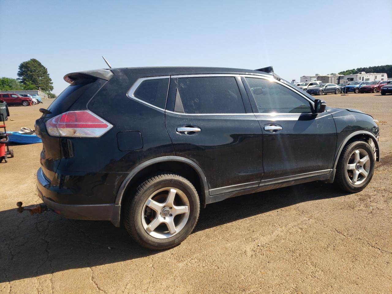 2015 Nissan Rogue S - Image 3
