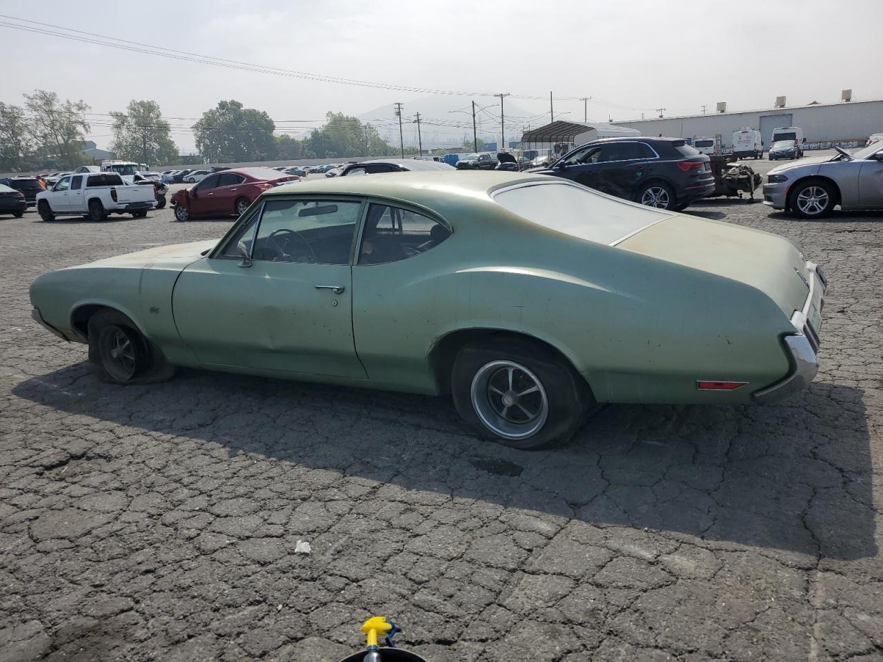 1970 Oldsmobile Cutlass - Фото 2