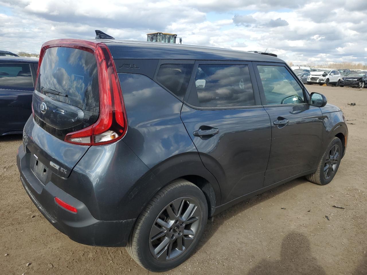 2020 Kia Soul Ex - Image 3