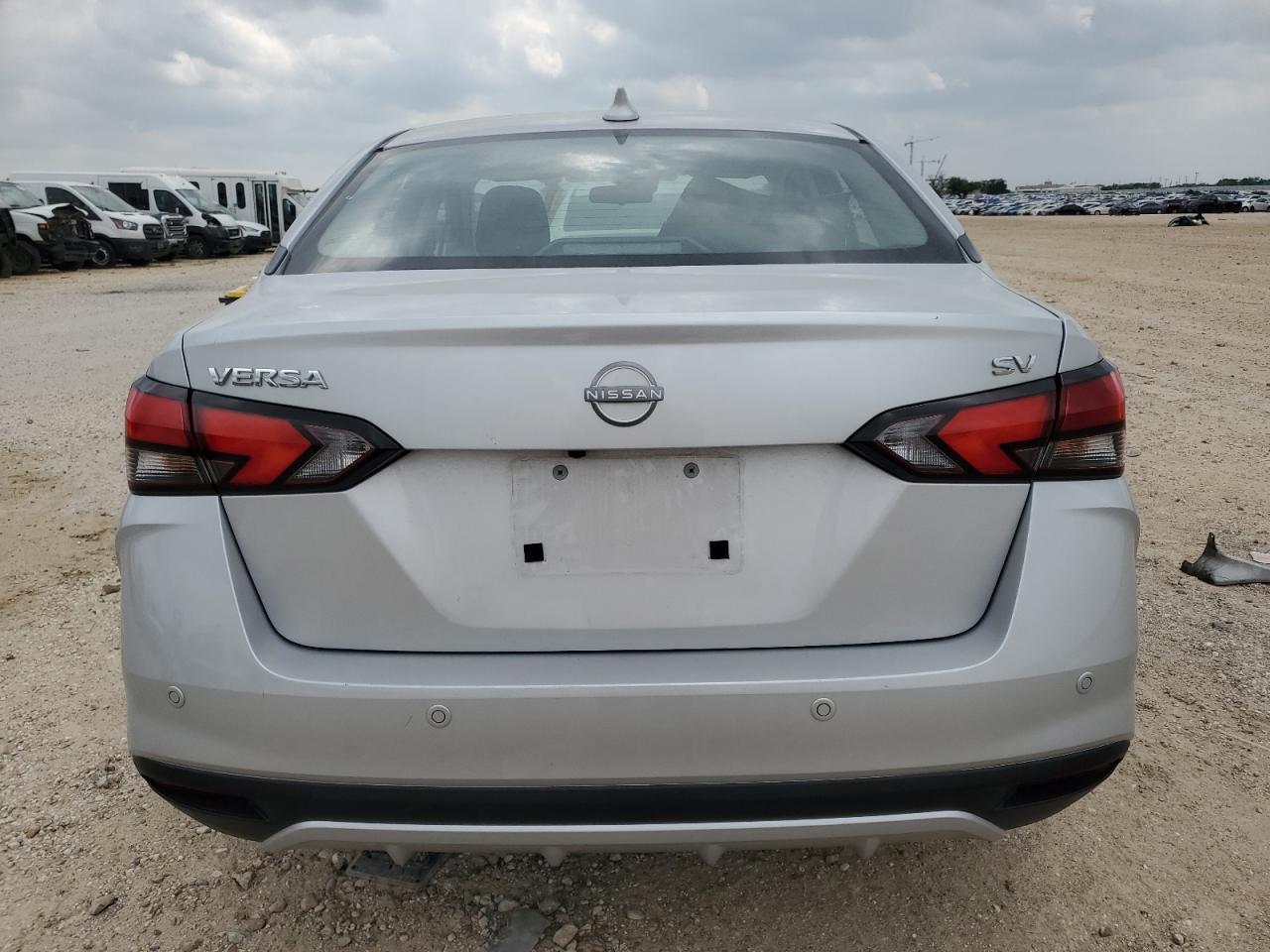 2024 Nissan Versa Sv - Фото 6