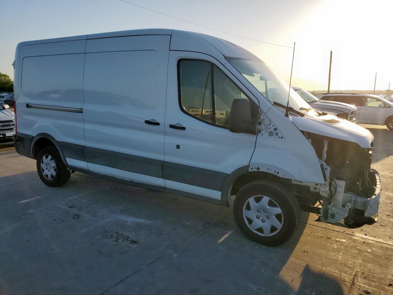 2019 Ford Transit T-250 - Фото 4